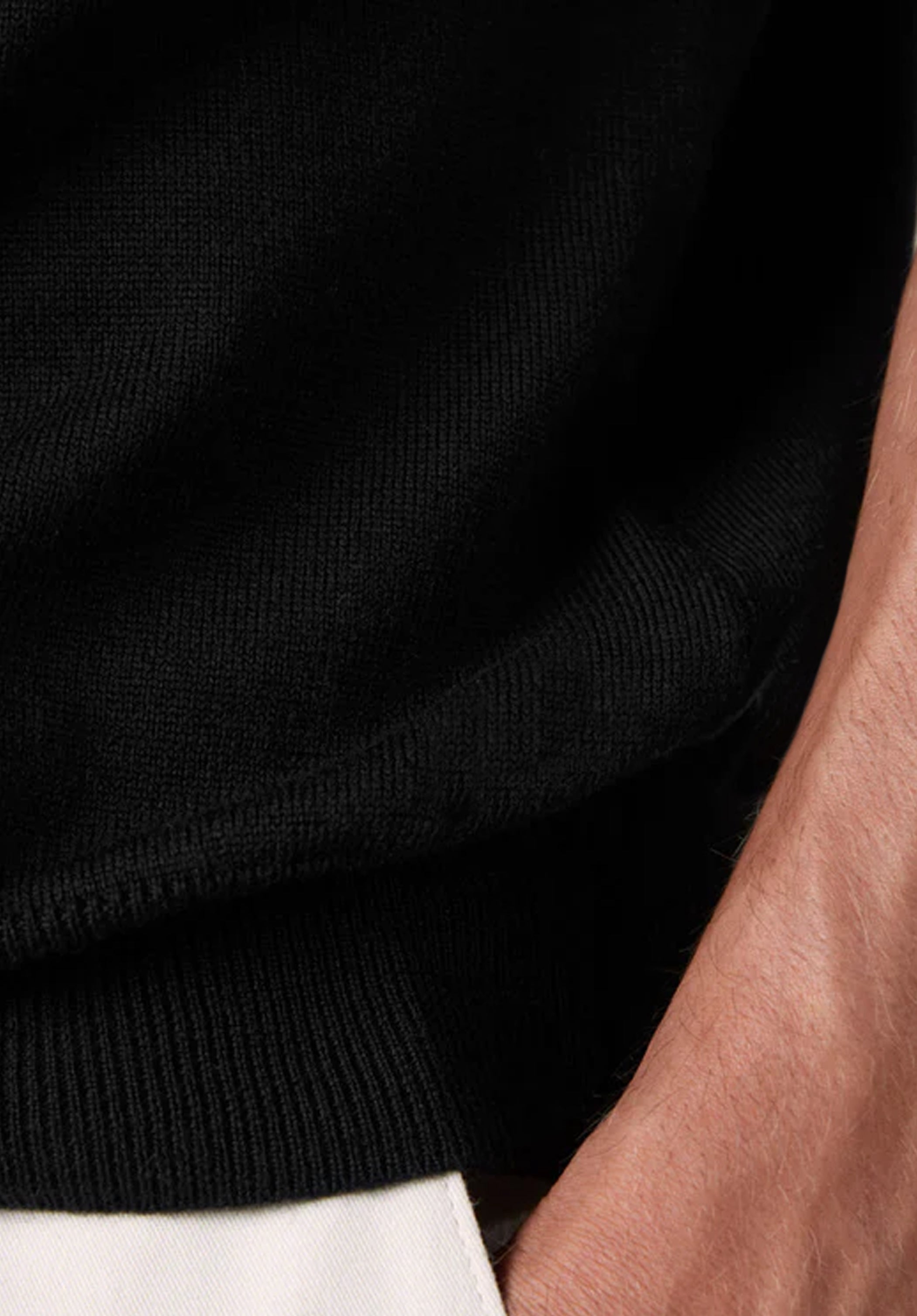 NOIR SPRING LEAF TEE