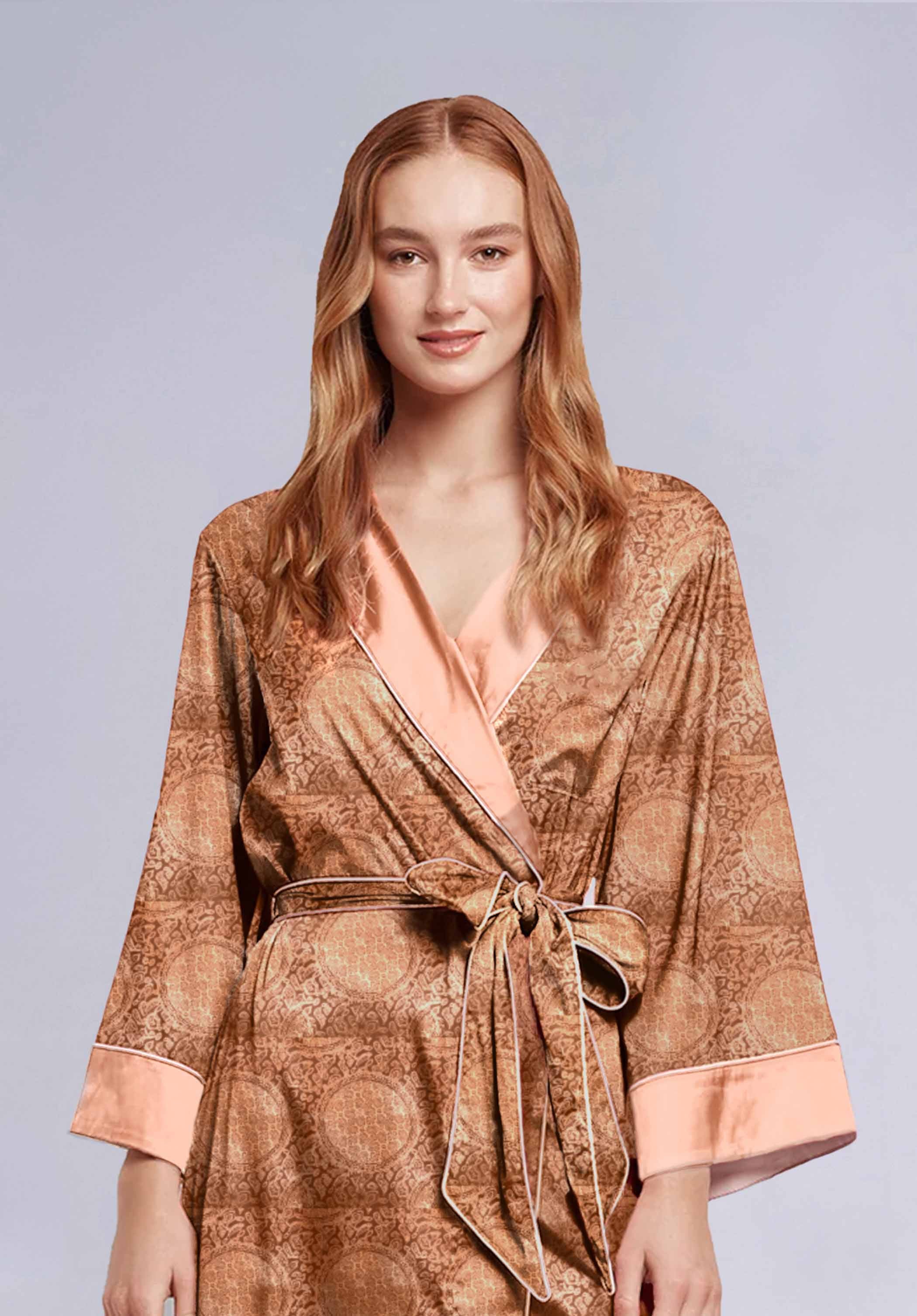 AURA LUXURE SILK ROBE SET