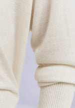 Load image into Gallery viewer, SNOW MERINO CARDIGAN
