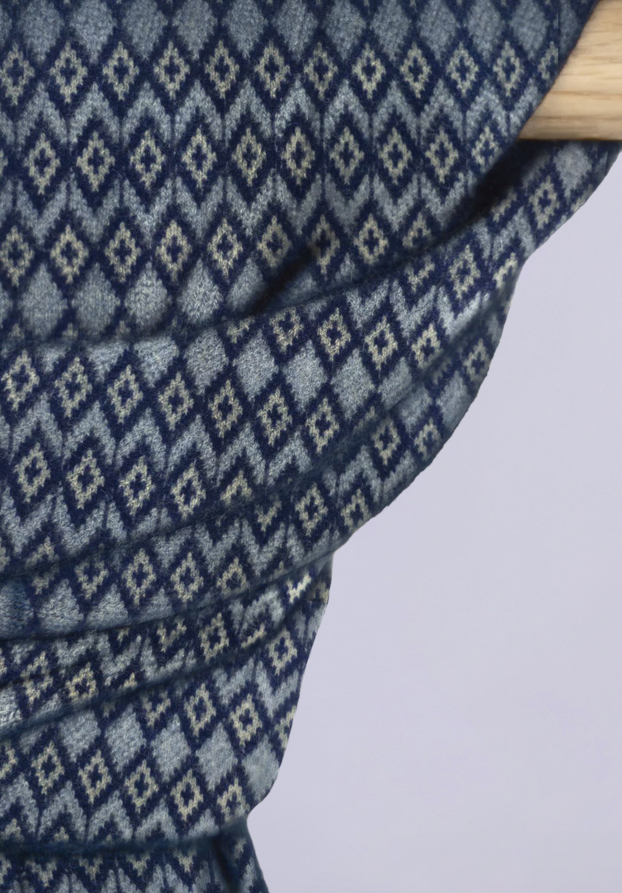 ROYALÉ KNITTED MERINO MUFFLER