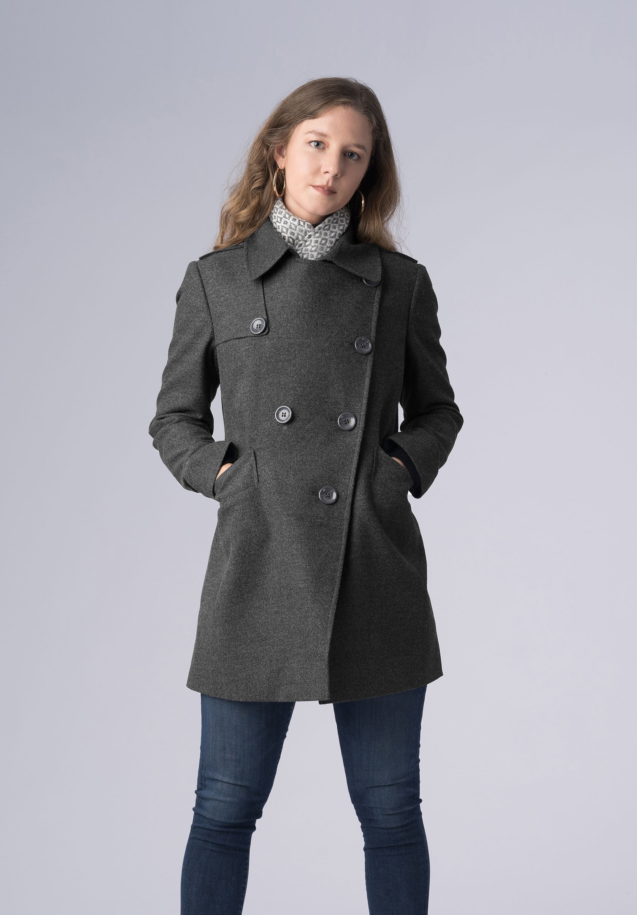 double breasted short woolen- 
coat