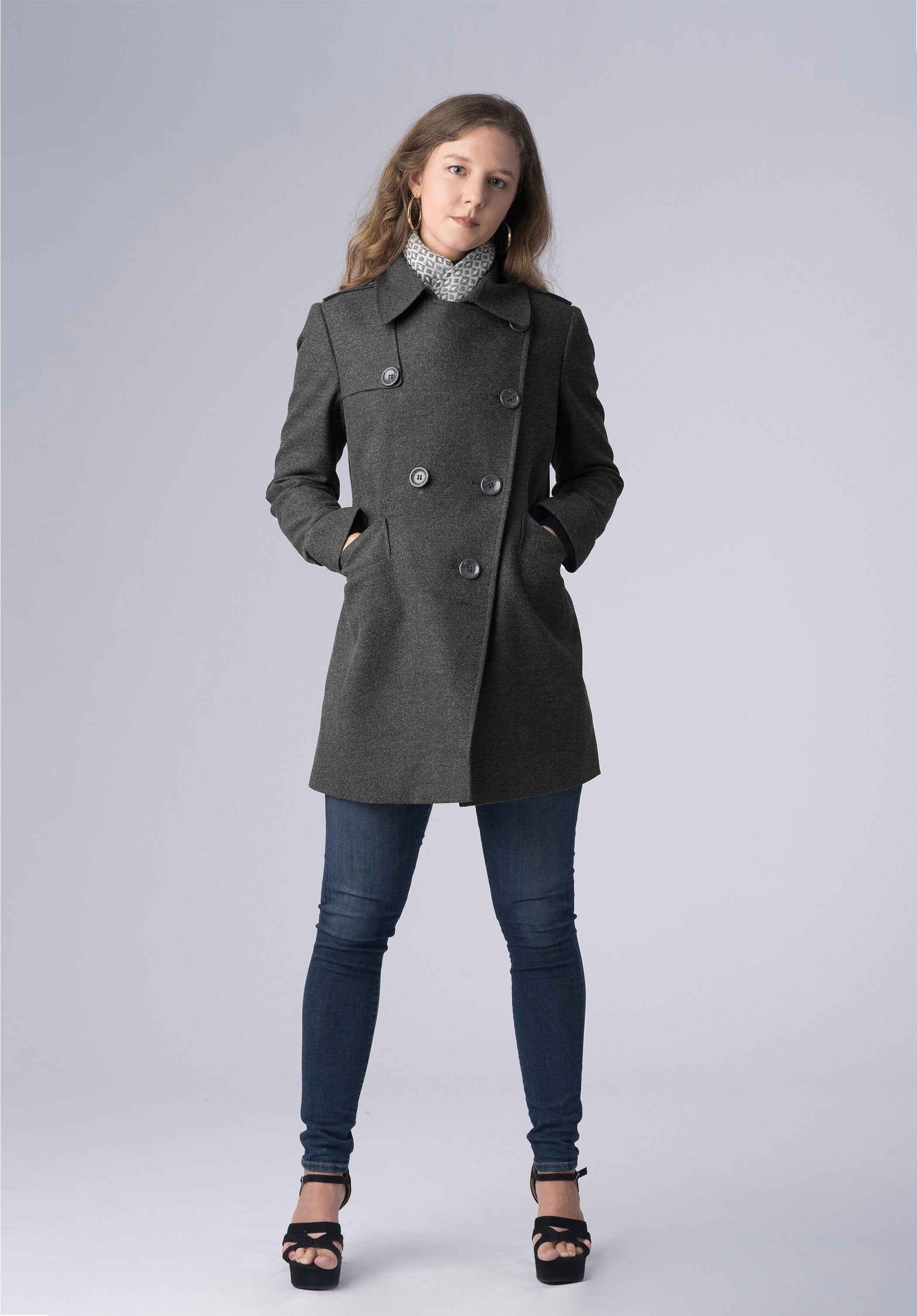double breasted short woolen- 
coat